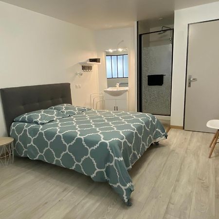Joli T2 Dans Une Maison De Village Chateauroux-les-Alpes Exteriér fotografie