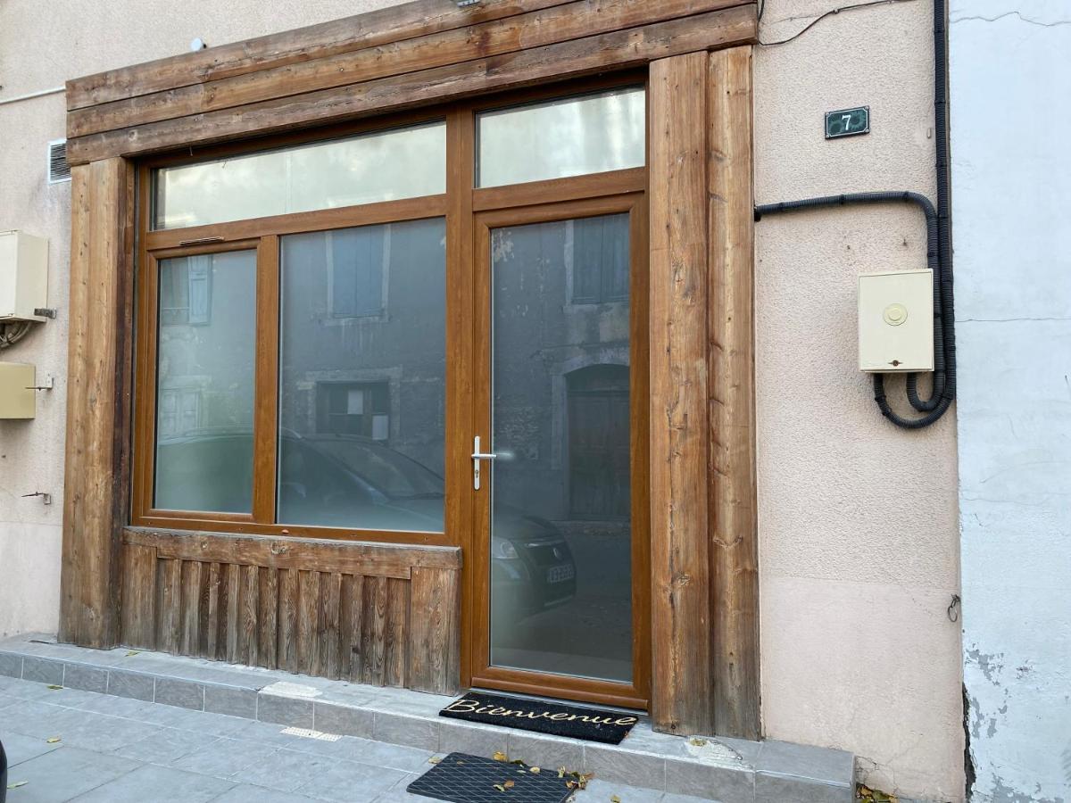 Joli T2 Dans Une Maison De Village Chateauroux-les-Alpes Exteriér fotografie
